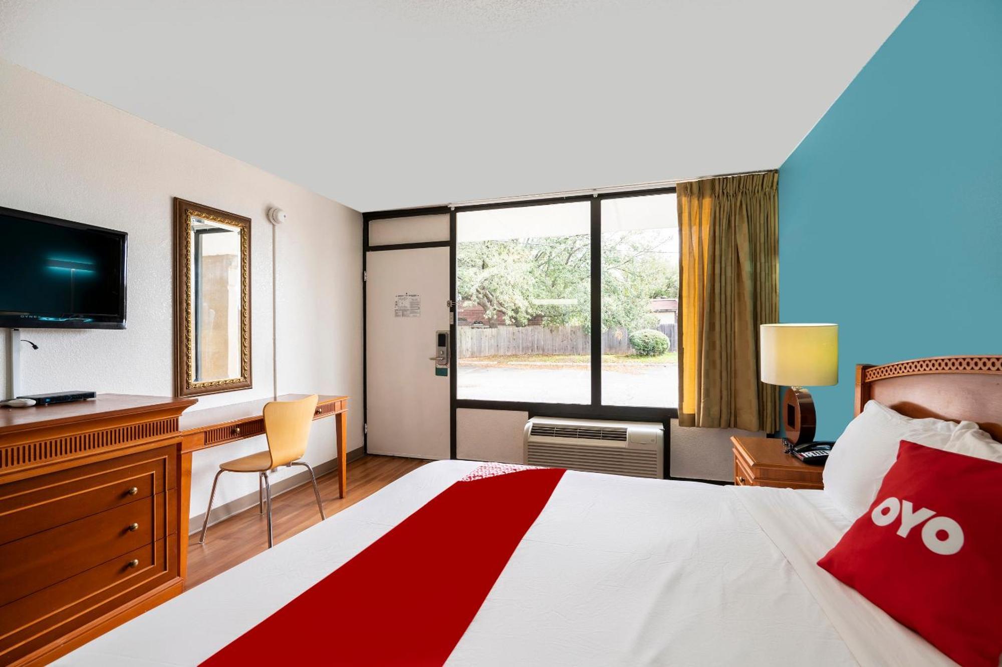 Oyo Hotel Bossier City La - Red River Eksteriør bilde