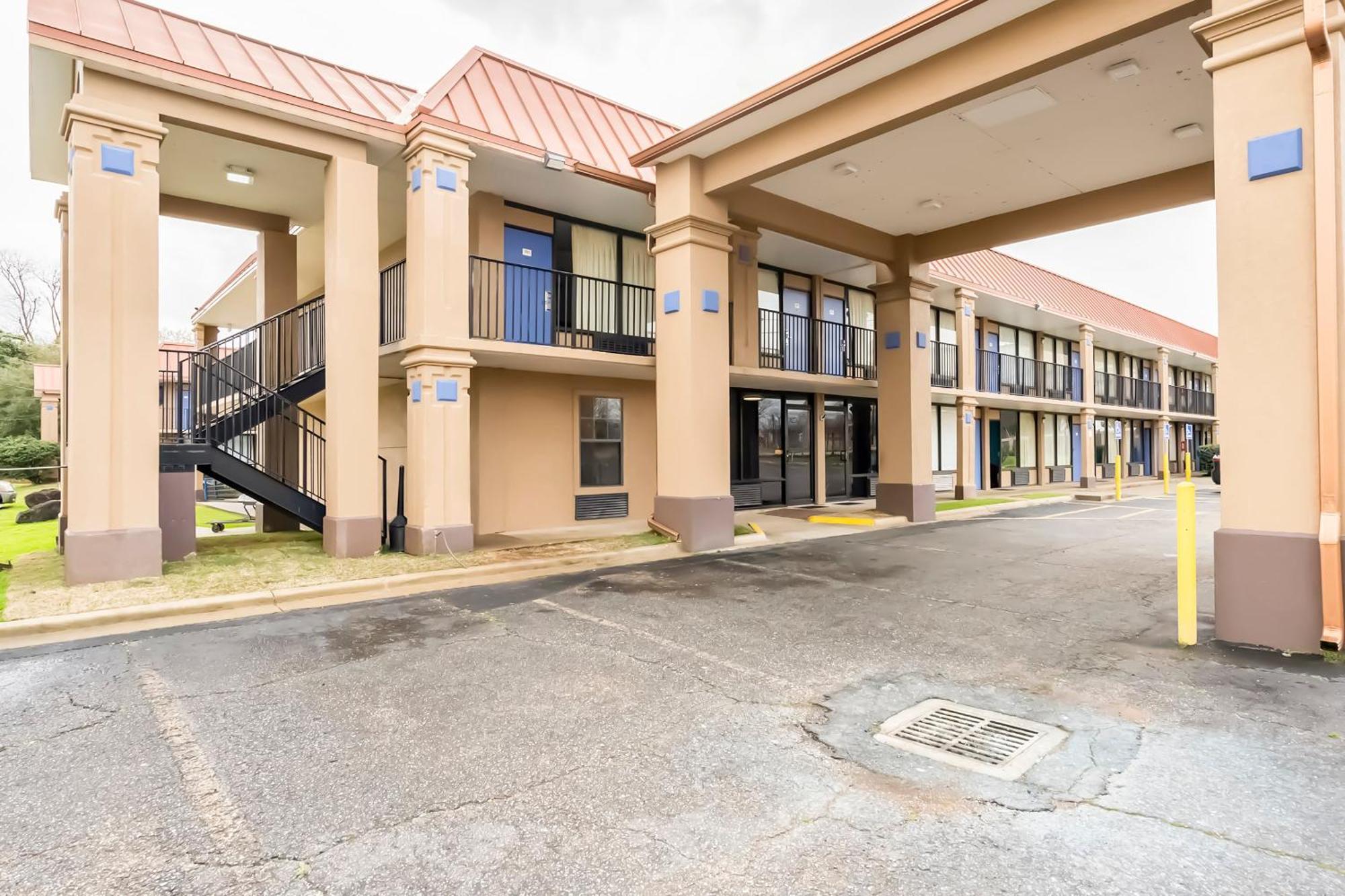 Oyo Hotel Bossier City La - Red River Eksteriør bilde